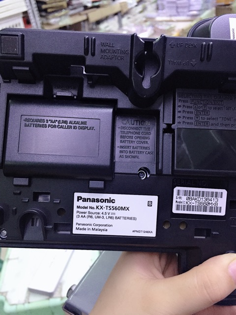 ĐIỆN THOẠI ĐỂ BÀN PANASONIC KX-T560CX