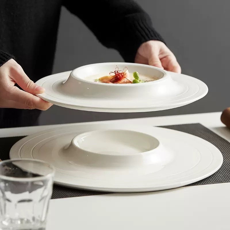 Đĩa Soup sứ trắng vân sọc bo tròn kiểu phương Tây cho nhà hàng,khách sạn