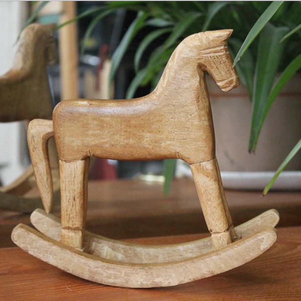 Đồ trang trí bằng gỗ hình chú ngựa