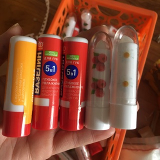 [thanh lý] son dưỡng nguyên tem mới 100% ( không vỏ hộp) của Nga