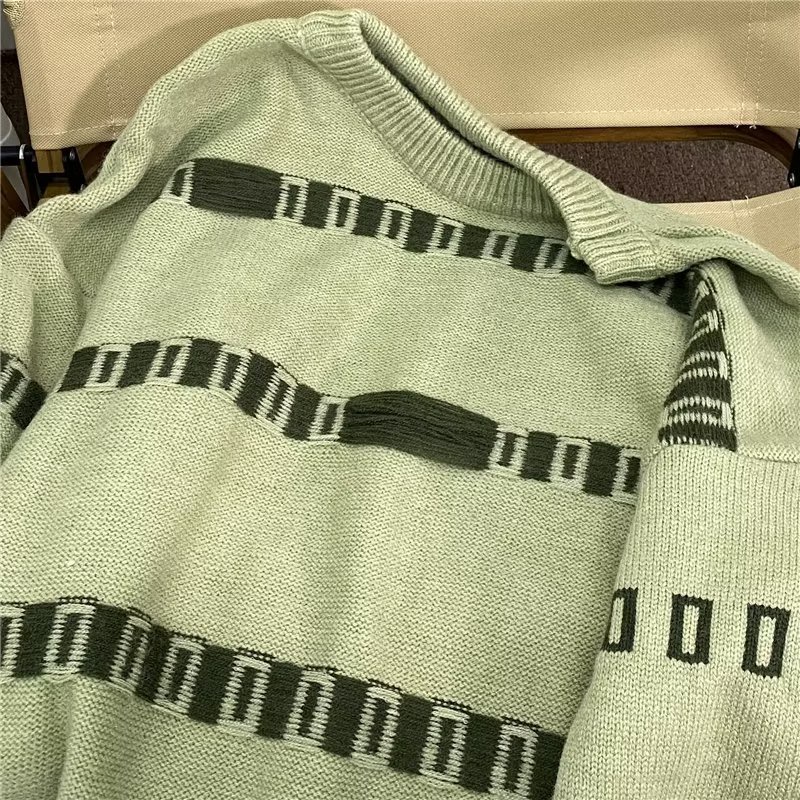 Áo sweater Dệt Kim Tay Dài Cổ Tròn Họa Tiết Kẻ Sọc Màu Xanh Lá Phong Cách Vintage Thời Trang Cho Nam Và Nữ