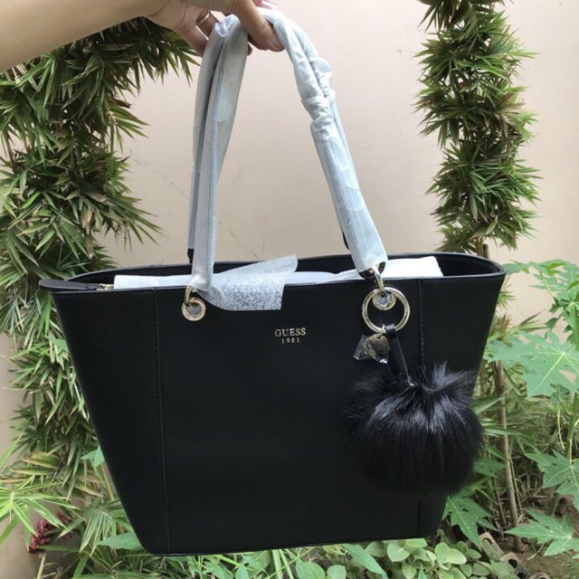 Túi guess tote auth