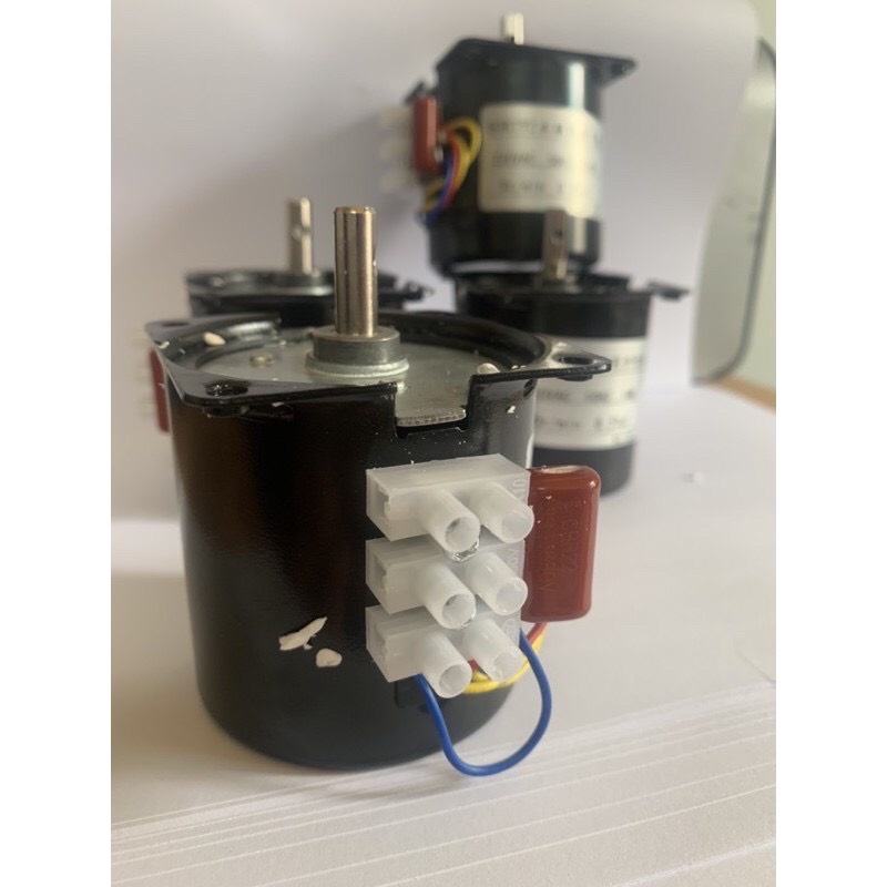 Mô tơ giảm tốc 220v 14W loại 5 vòng, 10 vòng, 15 vòng, 20 vòng/phút