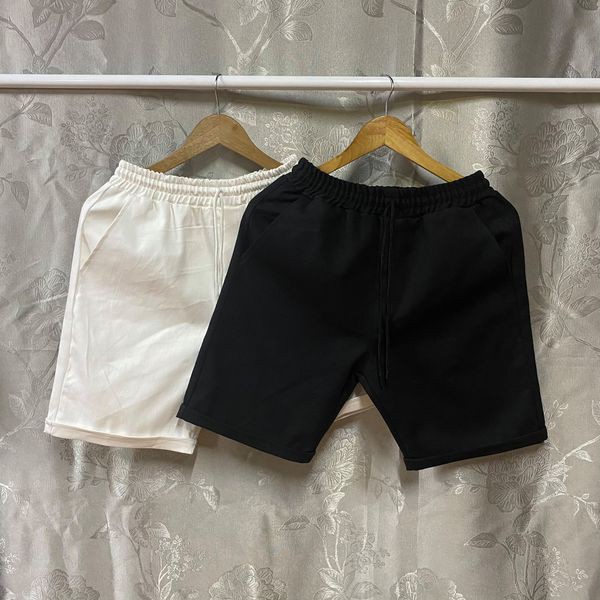 Quần Short Nam Kaki 2 Màu Đen Trắng Trung Phong Cách Hàn Quốc