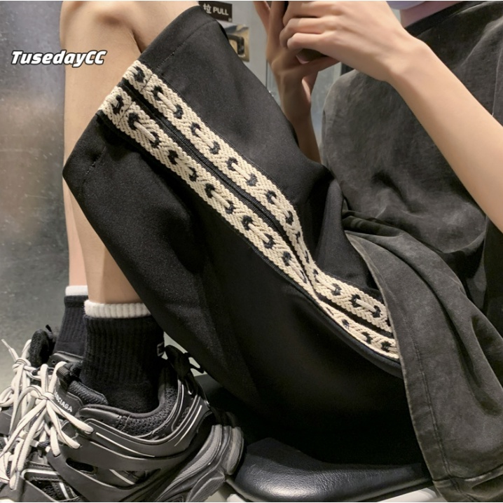 Quần Short Thể Thao Ống Rộng Màu Trơn Phối Dây Rút Thời Trang Hàn Quốc Cho Nam