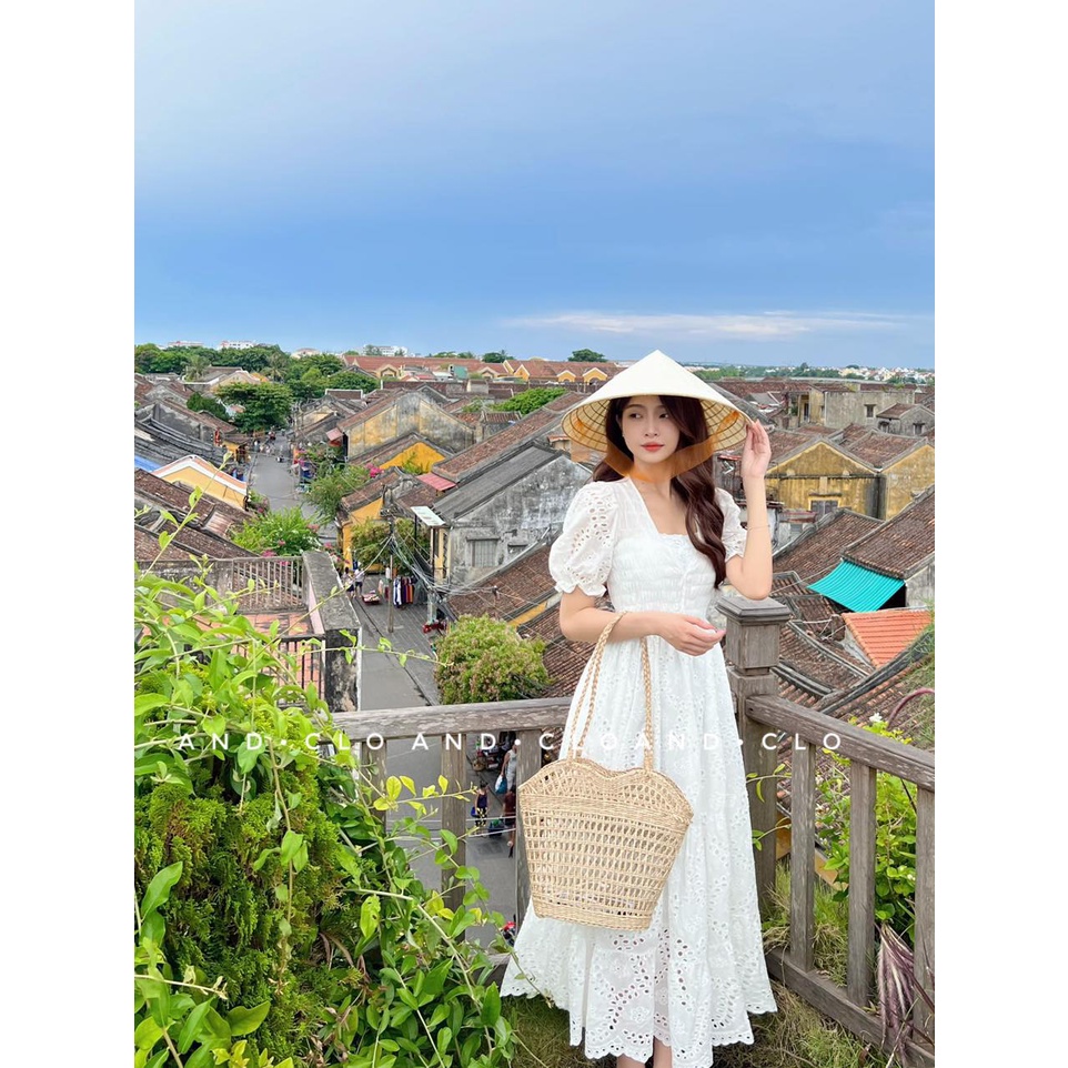 Đầm cổ V nhún thân trên dáng xoè