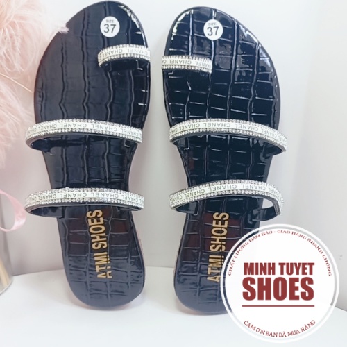 Dép kiểu nữ xỏ ngón đính đá chữ  đi biển xinh xắn dễ thương phong cách sang chánh mã DXNchu