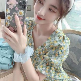 VÁY HOA NHÚM NGỰC TAY BỒNG