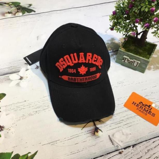 Mũ DSQ neww 2018 hàng cao cấp vải thô có sẵn.!!