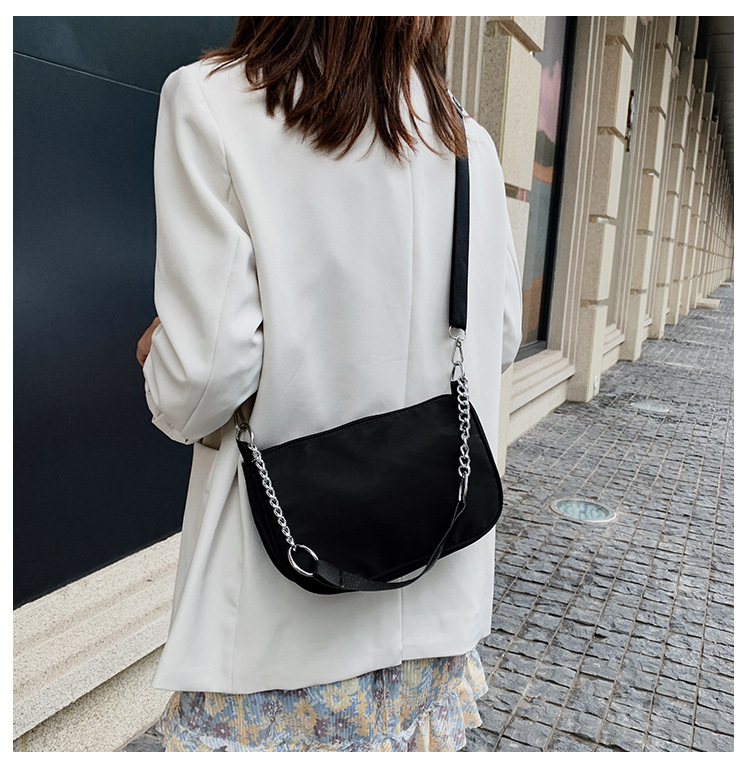 Túi đeo vai cỡ nhỏ kiểu dáng đơn giản phong cách Hong Kong dễ phối trang phục