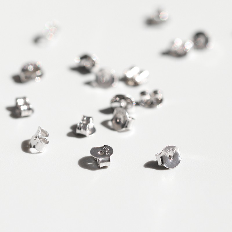 01Đôi chốt khuyên tai bạc s925 cực sáng