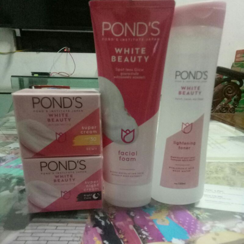 Combo bộ 4 sản phẩm dưỡng trắng da Ponds Beauty White- Chính Hãng