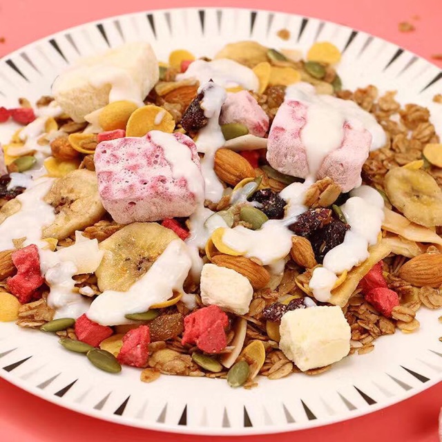 Ngũ cốc sữa chua OCAK hàng nhập ăn sáng giảm cân 500gr | BigBuy360 - bigbuy360.vn