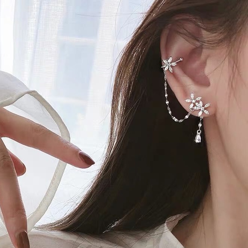 Đôi khuyên tai hình hoa đính đá thời trang cho nữ