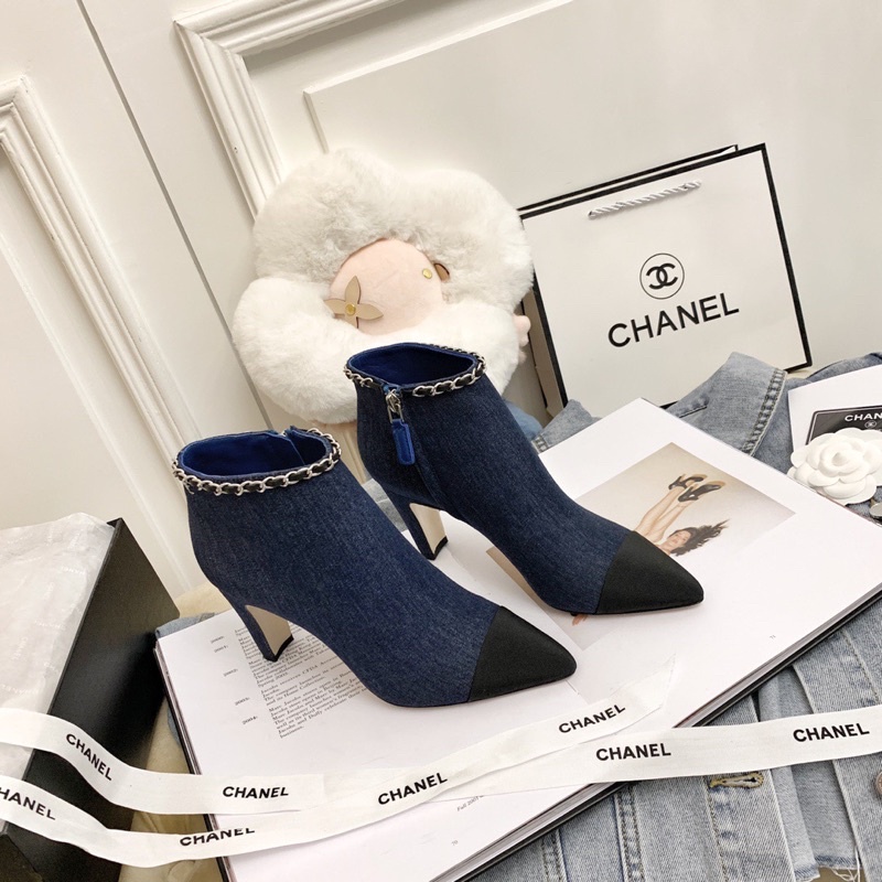 Bốt cổ ngắn cao gót mũi nhọn thương hiệu thời trang cao cấp Channel 𝘾𝙝𝙖𝙣𝙚𝙡 CN da thật cao cấp phối vải jeans