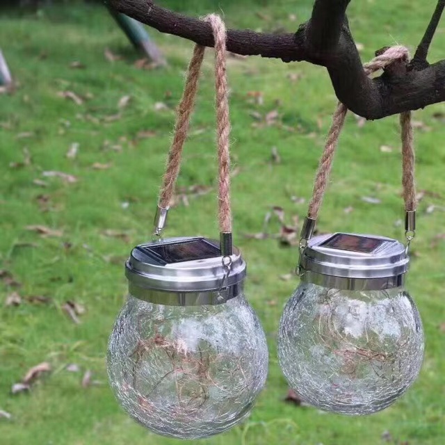 Đèn năng lượng mặt trời lọ thủy tinh trang trí độc đáo quán cafe, sân vườn