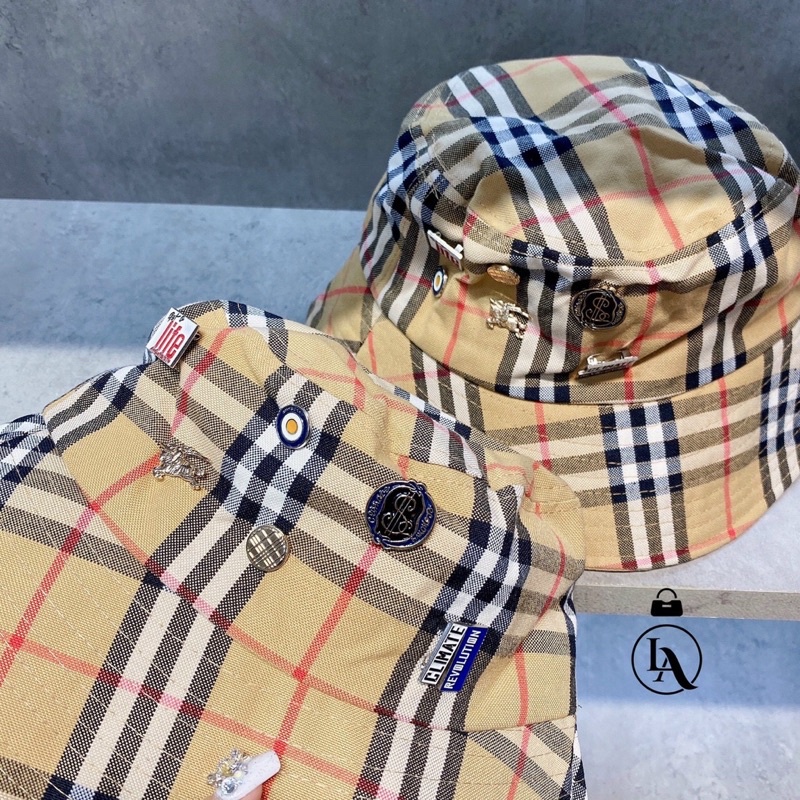 Mũ vành bucket bbr đính tag