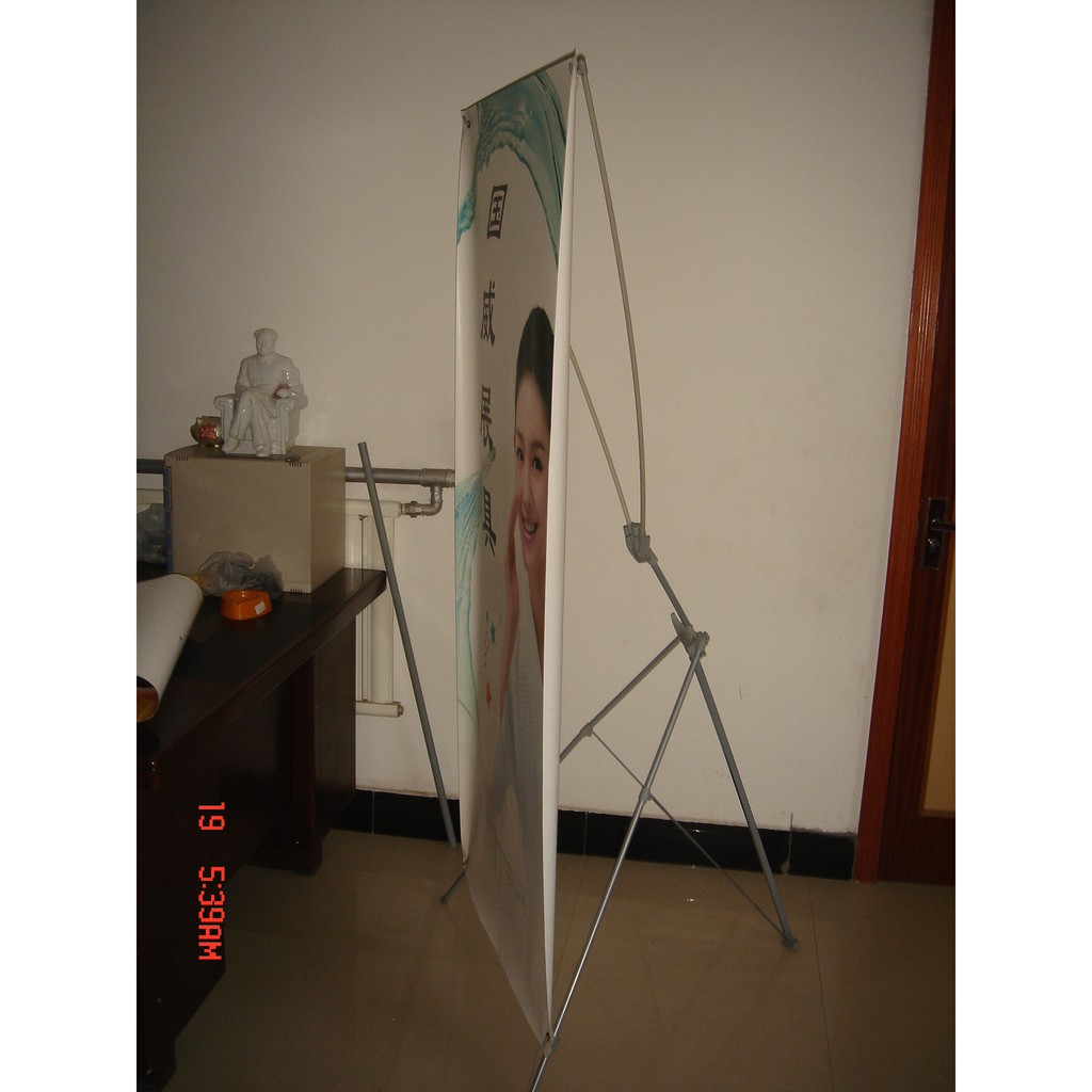 Standee giá chữ X điều chỉnh kích thước, standee X tăng đơ 60 x 160-80x180cm