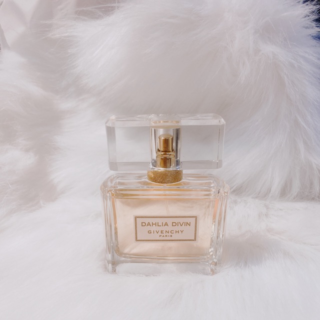 Nước hoa givenchy dahlia divin 75ml