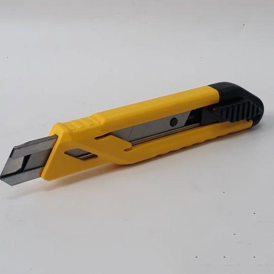 18mm Dụng cụ cắt Stanley STHT10265-8