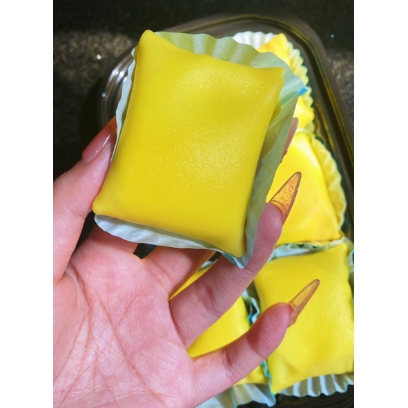 1 Cái Bánh Crepe Sầu Riêng - Bánh Crep Sầu Riêng - Bánh Khoai Môn - Bánh Crepe Xoài - Bánh mix đủ vị
