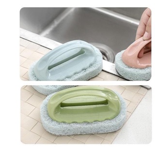Bàn chải cọ rửa bọt biển đa năng có tay cầm tiện dụng - GIAO MÀU NGẪU NHIÊN 88081 shop thời trang 7788