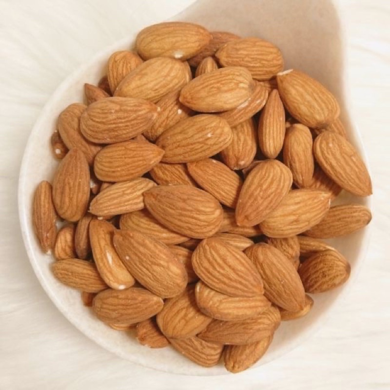 Hạnh Nhân Mỹ KHÔNG VỎ Rang Bơ - lon pet 450gr ► FREESHIP ◄ Gia Lai market