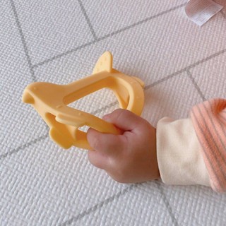 Gặm nướu MOYUUM chính hãng