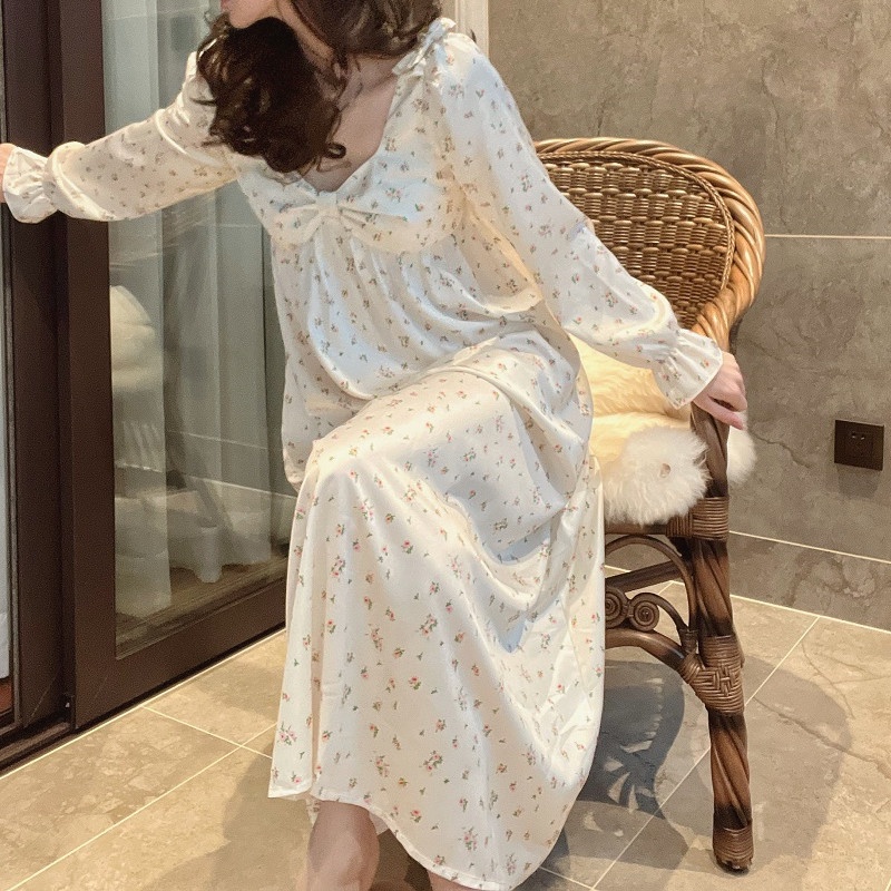 Đồ ngủ Tay Dài Cổ Chữ V Phối Ren In Họa Tiết Hoa Thời Trang Mùa Xuân Mới Xinh Xắn Cho Nữ