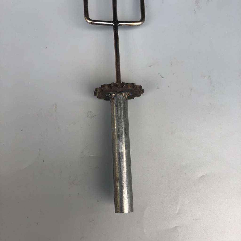 Xiên nướng giò heo / Xiên nướng chân giò - giò heo rút xương