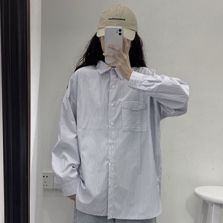 Áo sơ mi kẻ sọc xanh túi ngực basic form thụng
