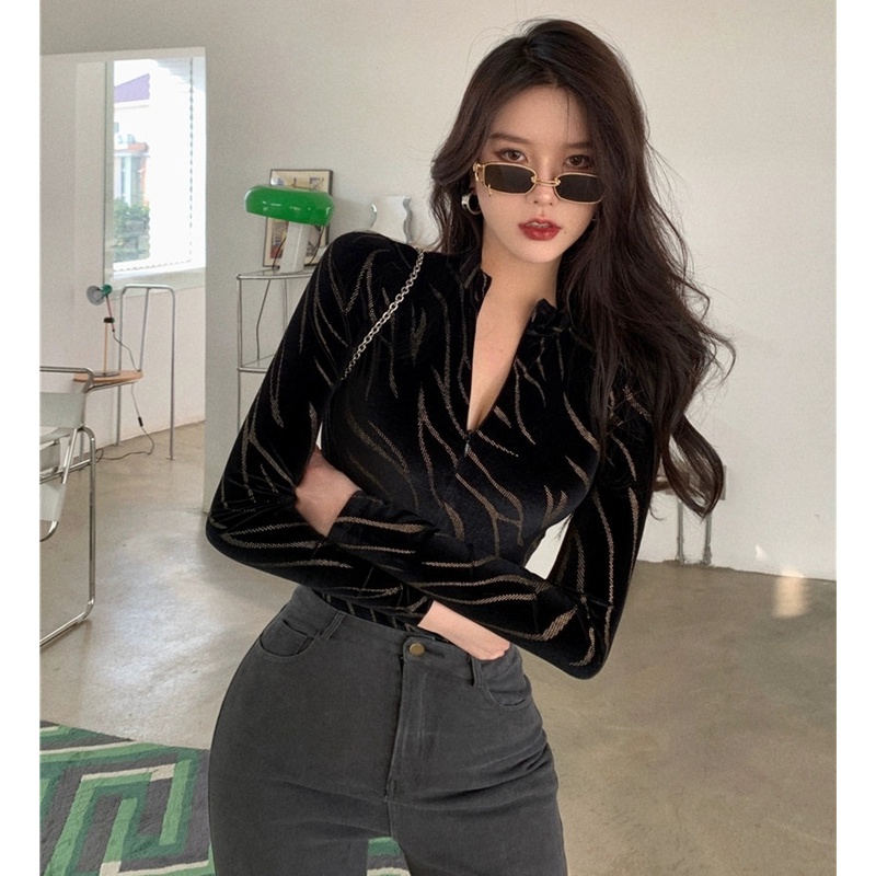 Áo nhung dài tay cổ chữ V thời trang mùa thu dành cho nữ