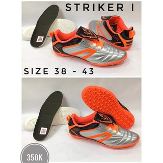 Giầy đá bóng Hỏa Trâu Striker One