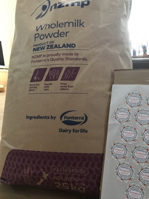 Sữa bột nguyên kem Newzealand - 1kg