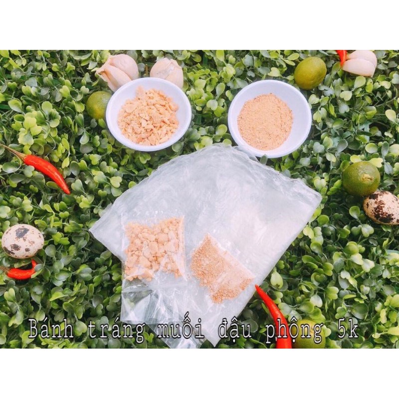 Bánh tráng Cuốn Muối Đậu Phộng ( kèm lá chuối )