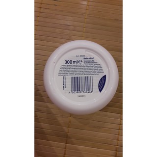 Kem dưỡng ẩm Nivea Soft của Đức