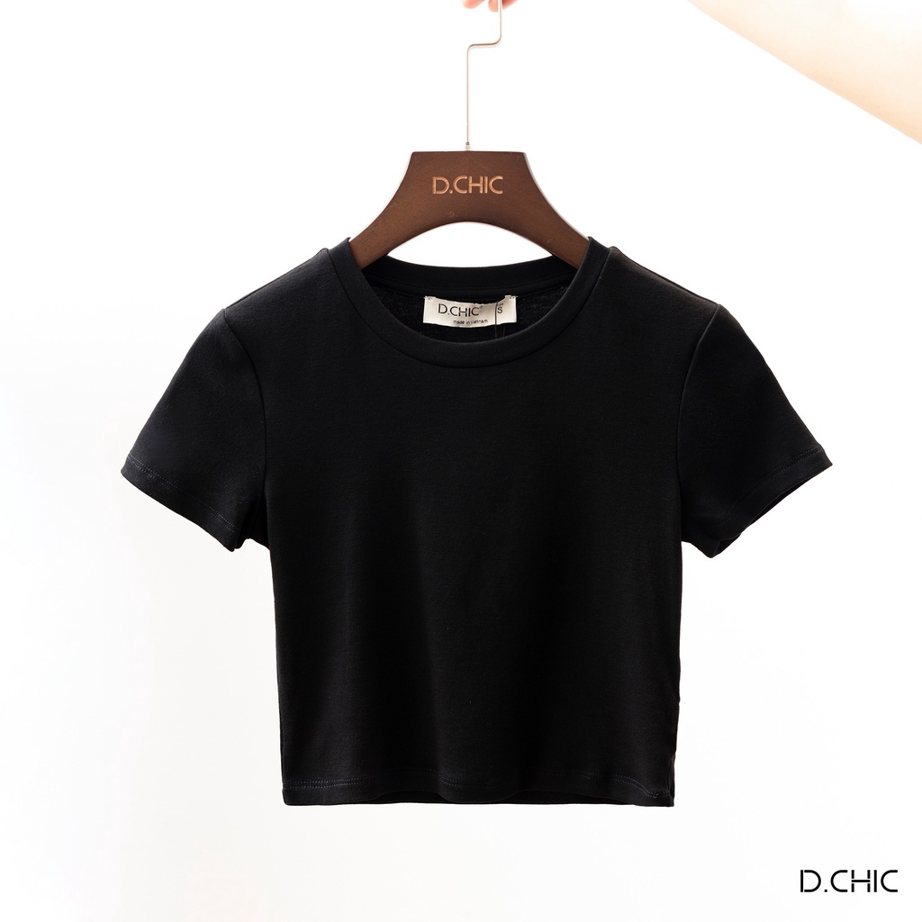 Áo phông croptop tay ngắn trơn D.CHIC MS: 186009