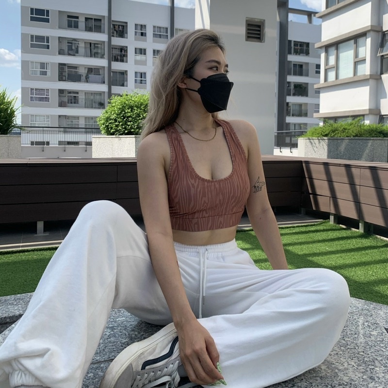 Áo tập thể thao Fabletics Bra LND