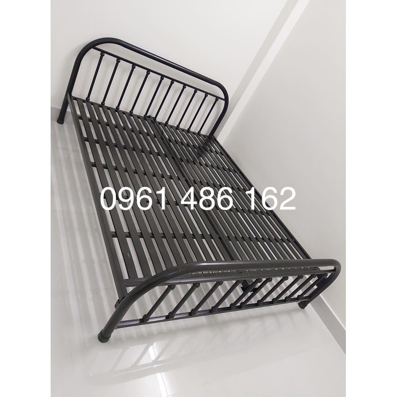 Giường sắt kiểu bo góc rẻ đẹp - 1m4x2m - freeship hcm