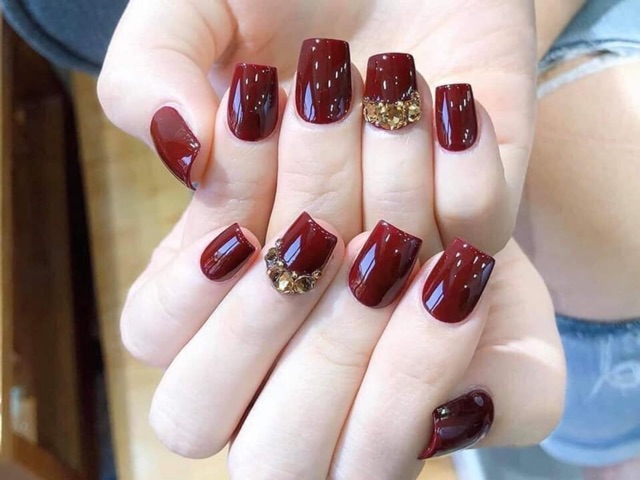 Đá khay nails số 22 - Mầu Vàng Trà Nhạt ( Mầu Hay Dùng)