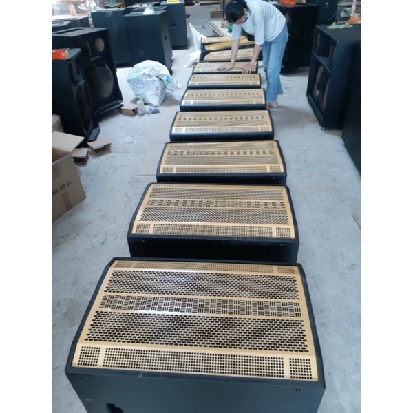 Vỏ thùng loa kéo  4 tấc đơn