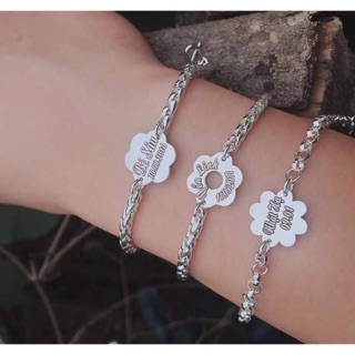 Lắc tay bạc khắc tên cho bé