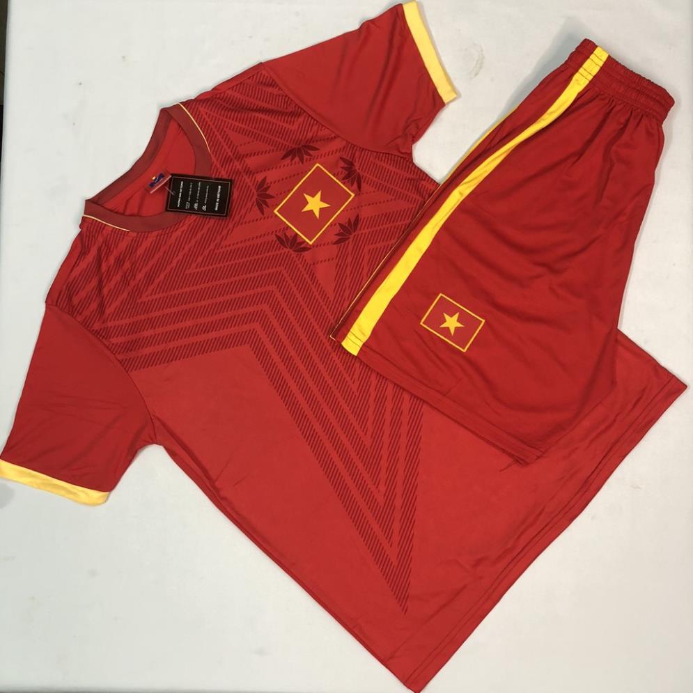 Bộ Quần Áo Bóng Đá (Trẻ Em và Người Lớn) Việt Nam Mẫu Mới Nhất 2022 VIỆT NAM VÔ ĐỊCH *