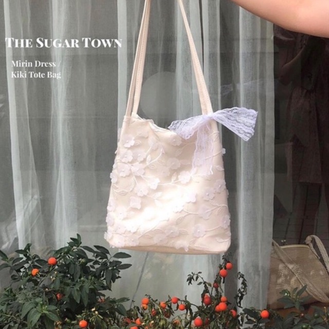 Túi đính hoa Kiki Tote Bag Sugar Town