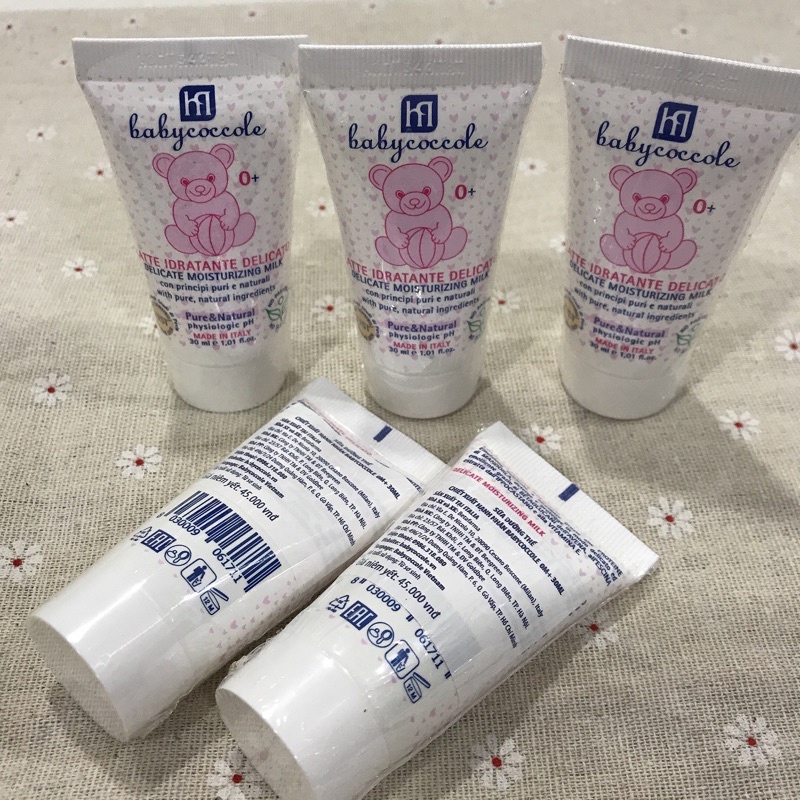 Sữa dưỡng thể chiết xuất hạnh nhân Babycocole 0M+ 30ml