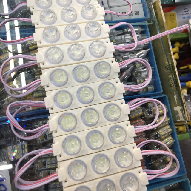 Led hắt sam sung 3 mắt-3w (20 bóng/ 1 dây)