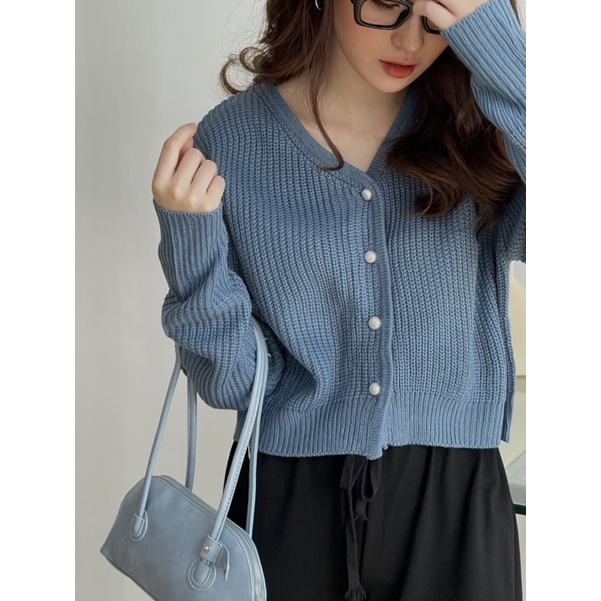 Áo len croptop bestseller | BigBuy360 - bigbuy360.vn