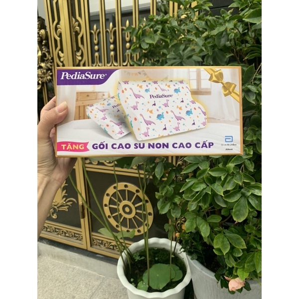 Gối nằm cao su non cho bé