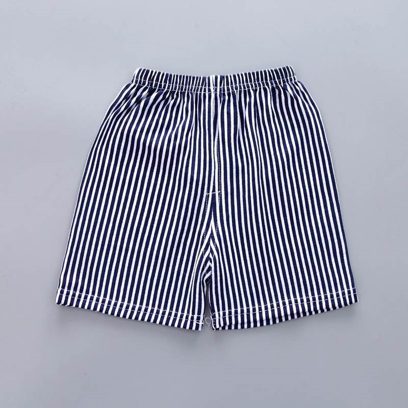 Set áo thun tay ngắn kèm quần lưng thun kẻ sọc năng động cho bé trai