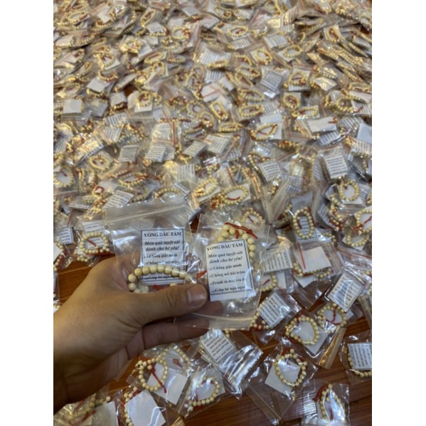 Sỉ vòng dâu cho bé giá rẻ